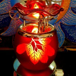 NWT! Metallic Cherry Red Fragrance Oil Wax Salt Warming Lamp